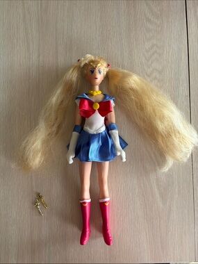 Classic Blonde Sailor Moon Doll in Blue, Red & White Vintage 1995